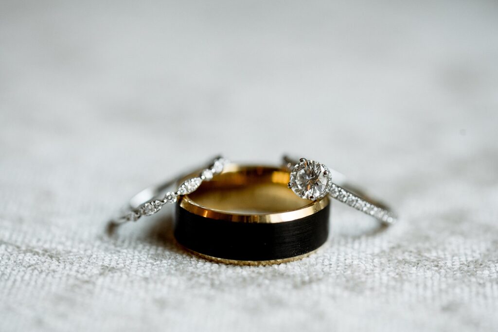 Utah elopement photographer captures close up of wedding rings from Salt Lake elopement