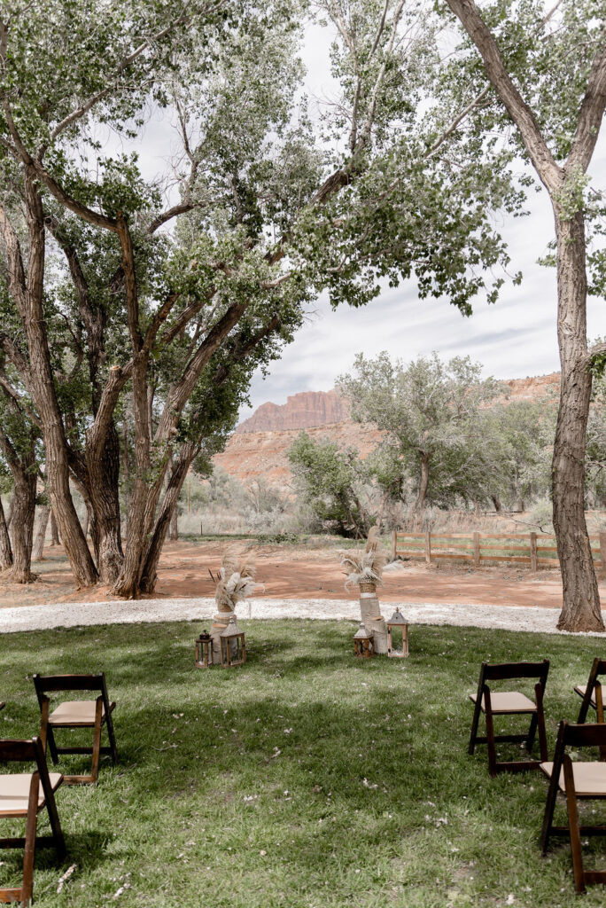 Utah elopement photographer captures wedding ceremony with bohemian inspired decor