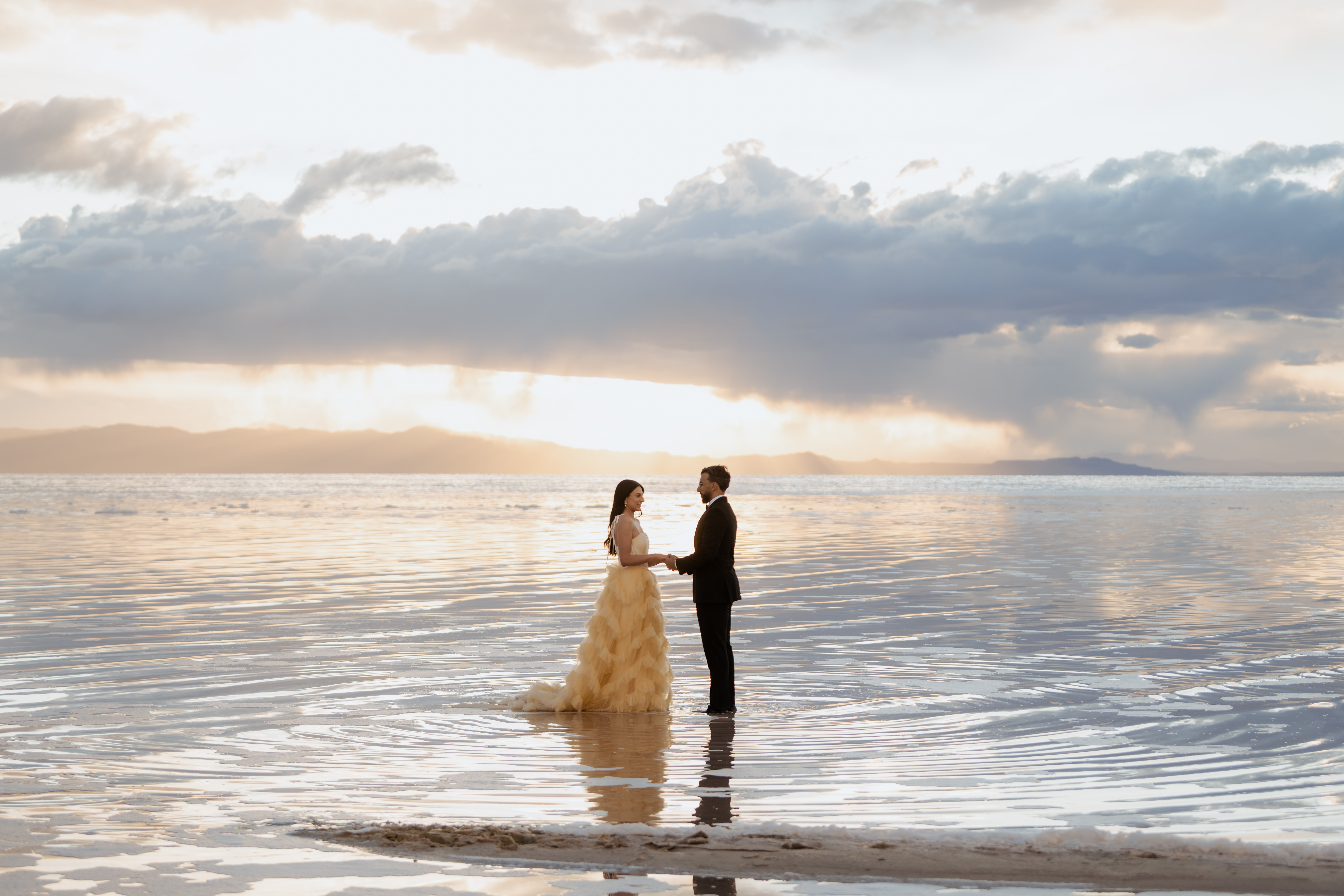 Pink Lake in Utah is a beautiful choice for an outdoor wedding venue in Utah.